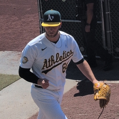 Justin Sterner Autograph Profile