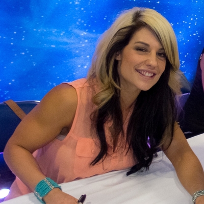 Kaitlyn Autograph Profile