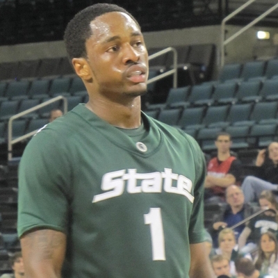 Kalin Lucas Autograph Profile