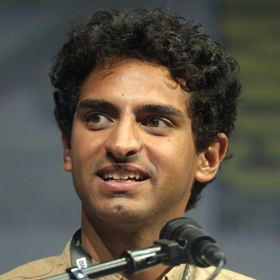 Karan Soni Autograph Profile