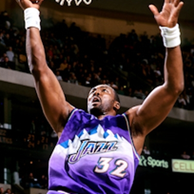Karl Malone Autograph Profile