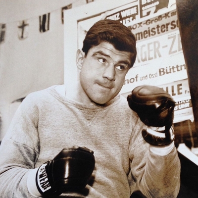 Karl Mildenberger Autograph Profile