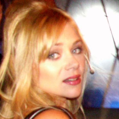 Katarina Čas Autograph Profile