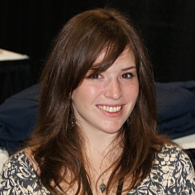 Kate Beaton Autograph Profile