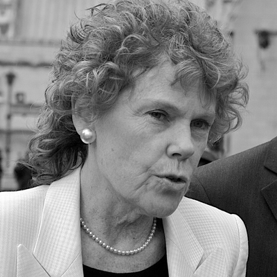 Kate Hoey Autograph Profile