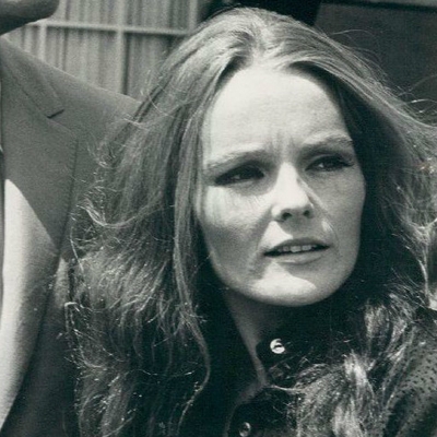 Katharine Houghton Autograph Profile