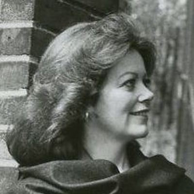 Kathleen Noone Autograph Profile