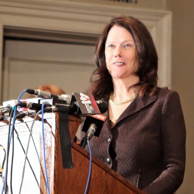 Kathleen Zellner Autograph Profile