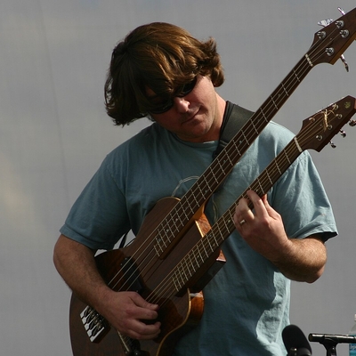Keller Williams Autograph Profile