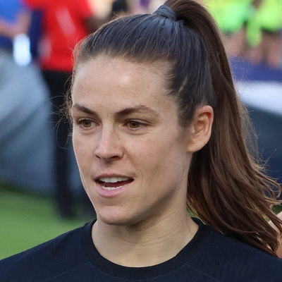 Kelley O'Hara Autograph Profile
