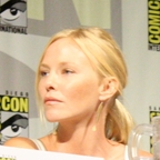 Kelli Giddish
