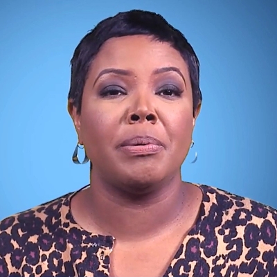 Kellie Shanygne Williams Autograph Profile