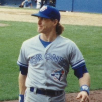 Kelly Gruber Autograph Profile