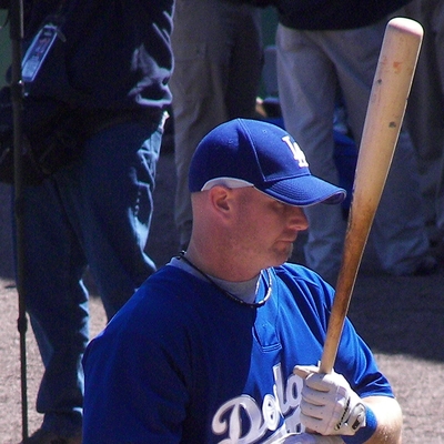 Kelly Stinnett Autograph Profile