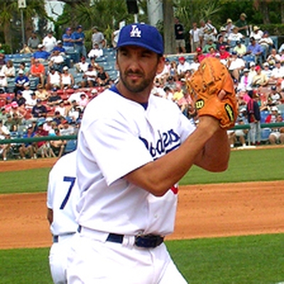 Kelly Wunsch Autograph Profile