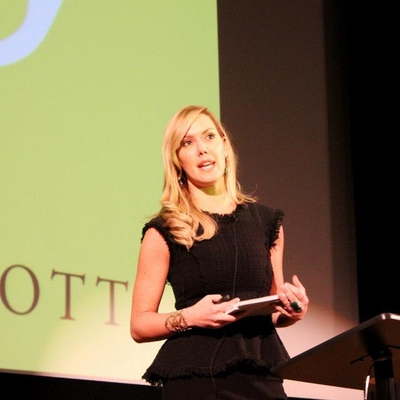Kendra Scott Autograph Profile