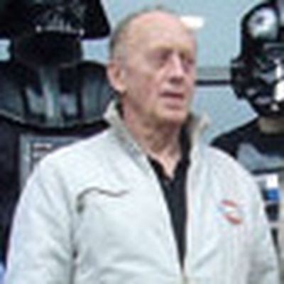 Kenneth Colley