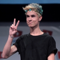 Kian Lawley