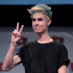 Kian Lawley