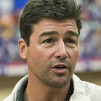 Kyle Chandler