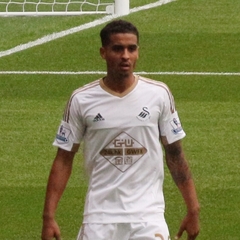 Kyle Naughton