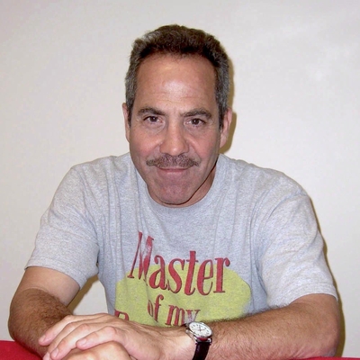 Larry Thomas Autograph Profile