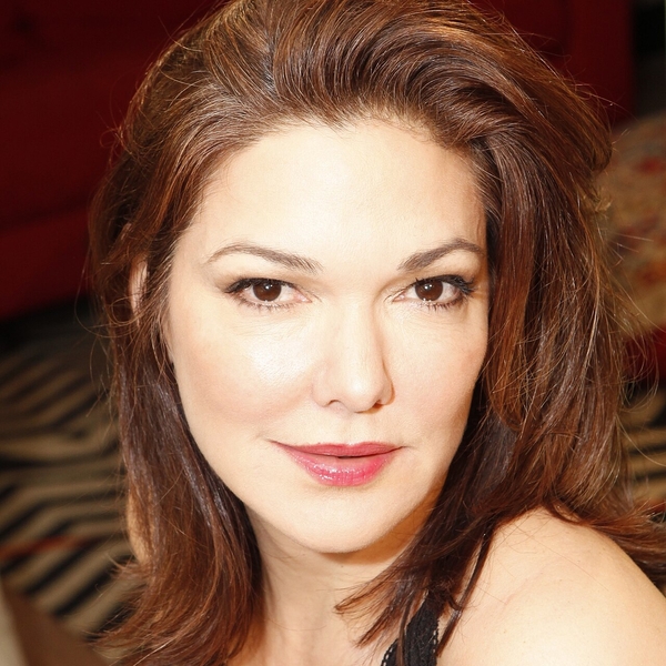 Laura Harring
