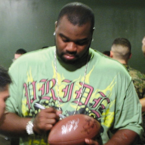 Leonard Davis