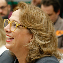 Letícia Isnard
