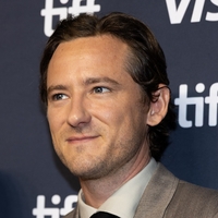 Lewis Pullman