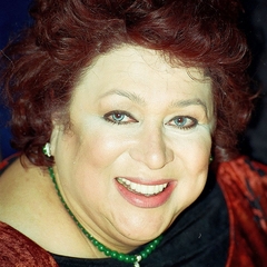 Liz Torres