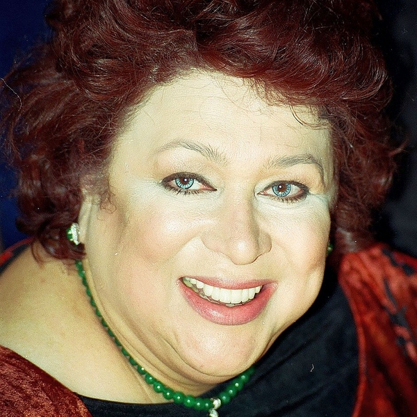 Liz Torres