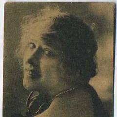 Louise Bates