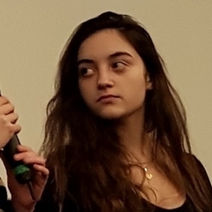 Luàna Bajrami