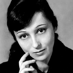 Luise Rainer