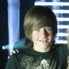 Luke Benward