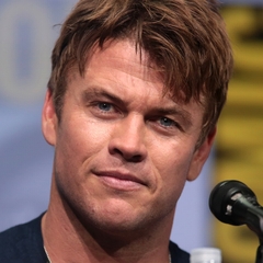 Luke Hemsworth