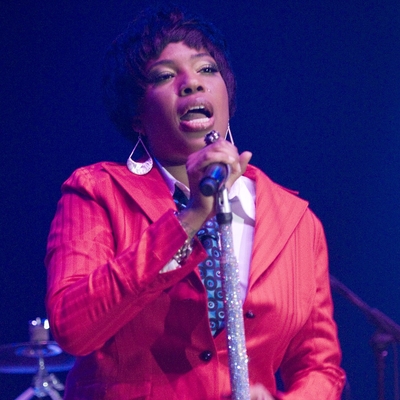 Macy Gray Autograph Profile
