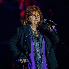 Maggie Reilly