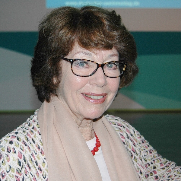 Marianne Koch