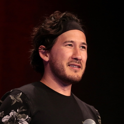 Mark Fischbach Autograph Profile