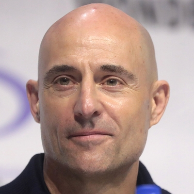 Mark Strong Autograph Profile