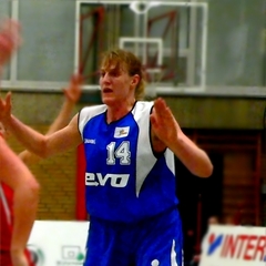 Marlies Askamp