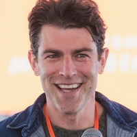 Max Greenfield