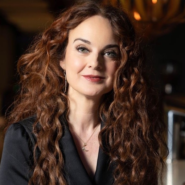 Melissa Errico