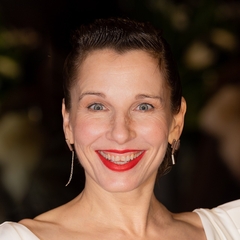Meret Becker