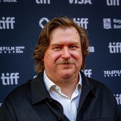 Michael Chernus