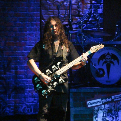 Michael Wilton Autograph Profile