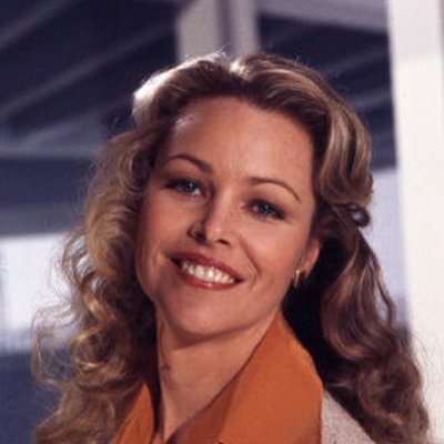 Michelle Phillips Autograph Profile