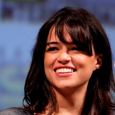 Michelle Rodriguez Autograph Profile